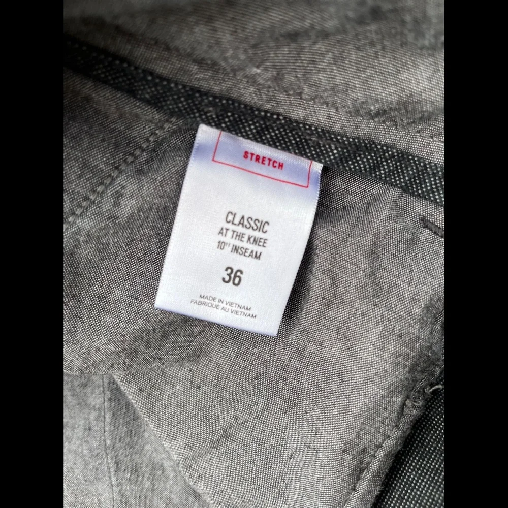 ✨ HP ✨ Classic at the Knee Stretch Shorts ✨ w/ 10